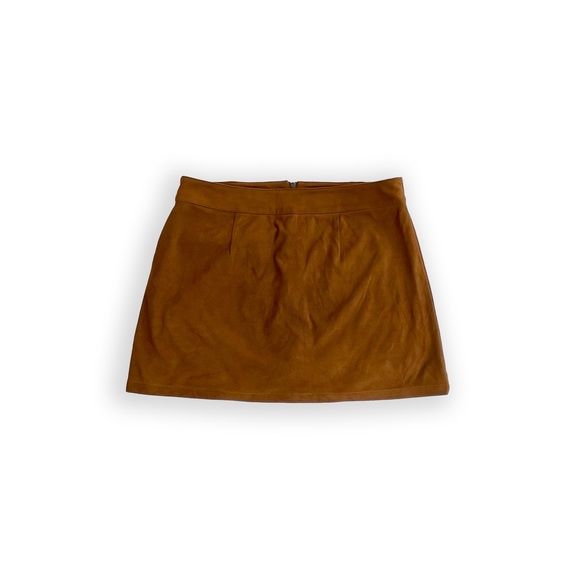 Faux suede skirt by forever 21 - Picture 2 of 5